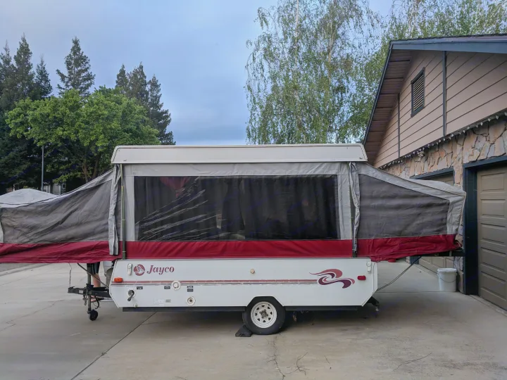 Easy outdoor fun trip!. Jayco travel tent trailer CMP 1994