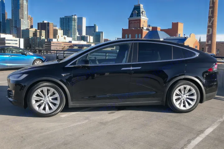 Tesla Model X 2018