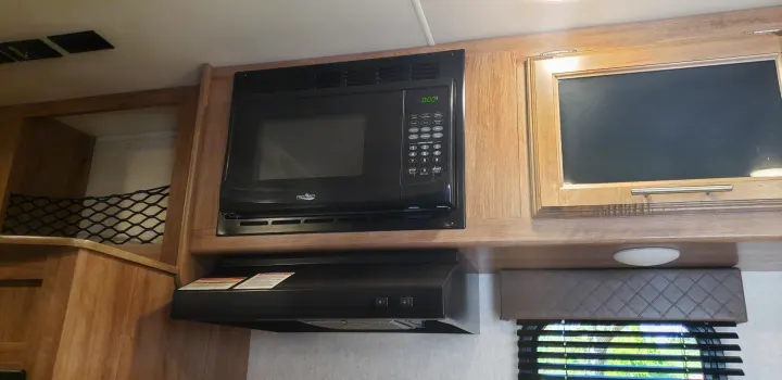 Jayco Jay Feather 2018