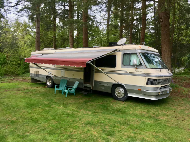 Monaco Executive 1990