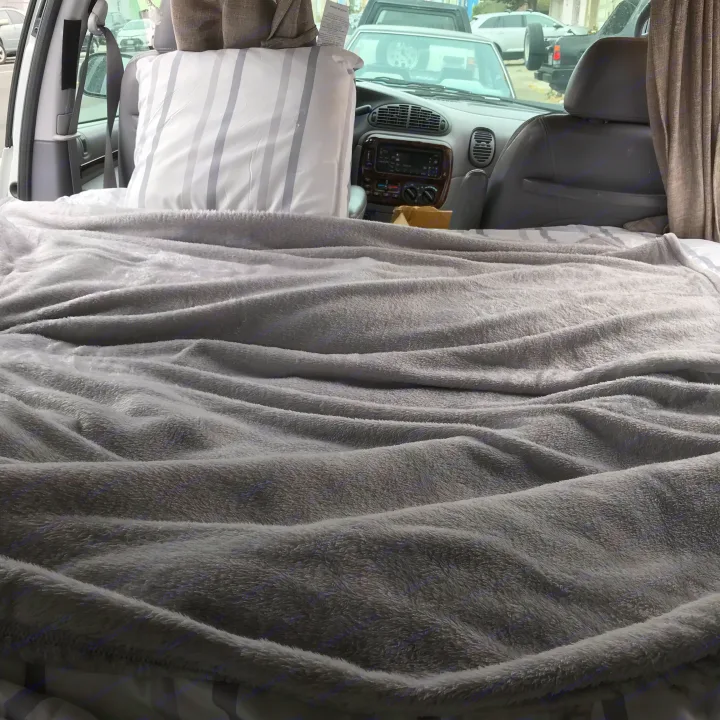 Foldable memory foam mattress is very cozy . Chrysler Town and Country 1997