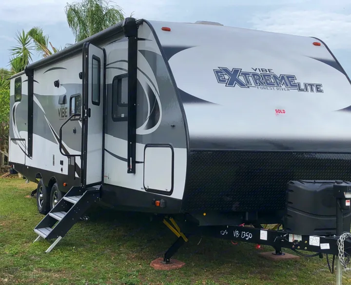 Forest River Extreme Lite Vibe 2018