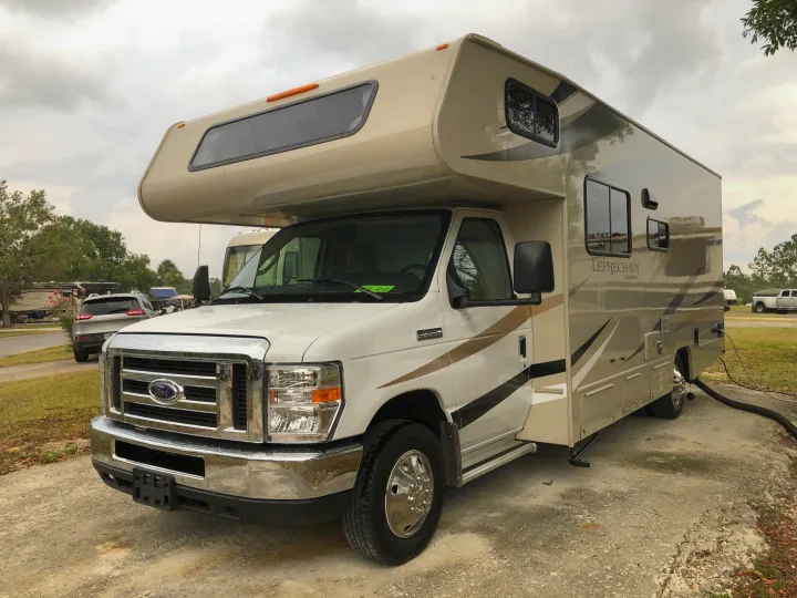 Coachmen Leprechaun 2019