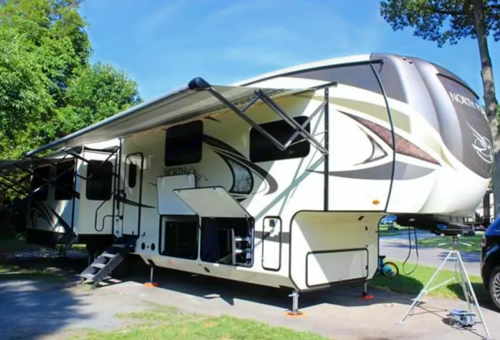 Jayco North Point 2018