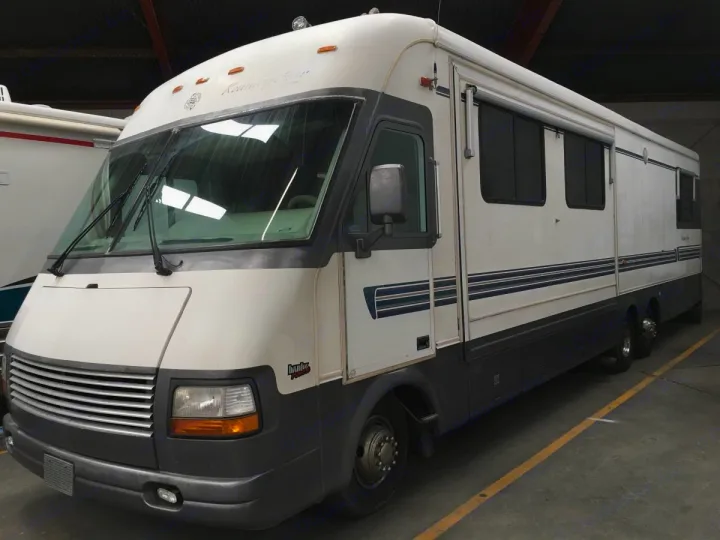Newmar Kountry Star 1995