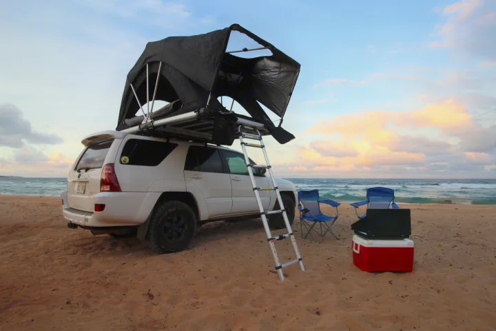 Toyota 4Runner 4x4 with Roof Top Tent 2005