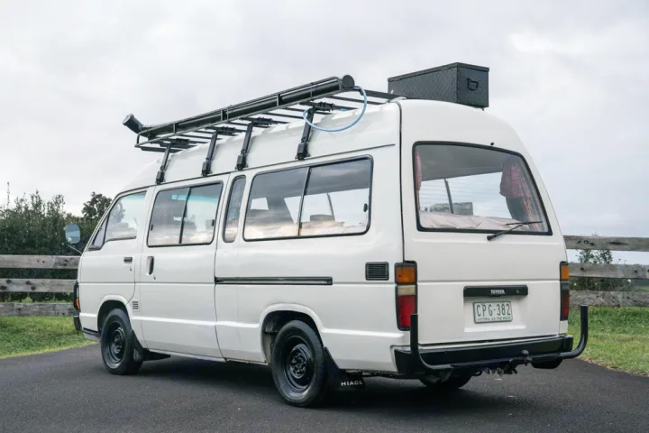 Toyota Hiace Commuter 1985