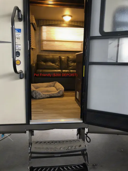 Pet Friendly ($200 Deposit) . GEO Gulfstream 2018