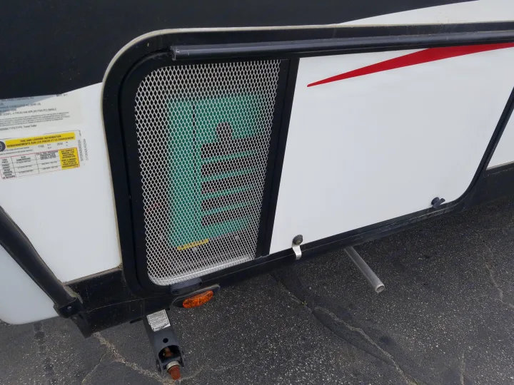On board Generator. Pacific Coachworks Powerlite 2018