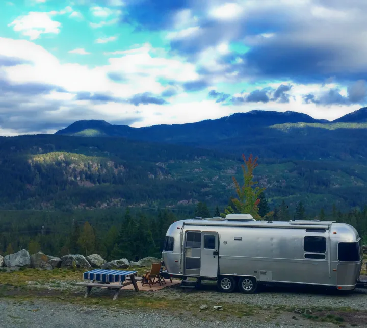 Plan your next adventure with Ally the Airstream!. Airstream Flying Cloud 2009