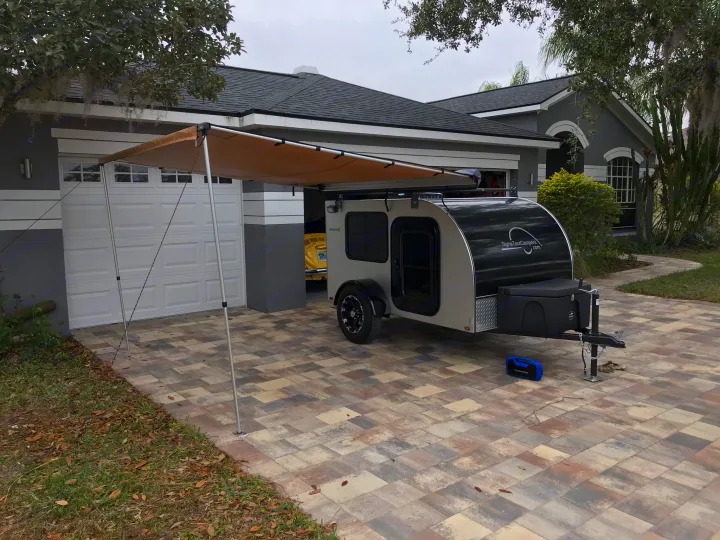 Easy set up.... Signatour Matrix Teardrop 2015