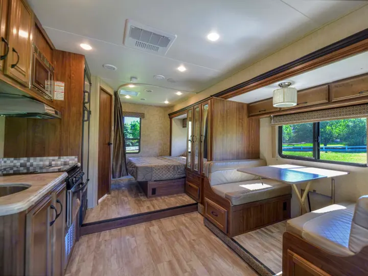 Gulf Stream Conquest 2019