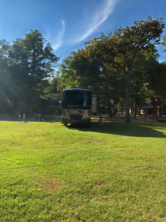 Thor Motor Coach Challenger 2016