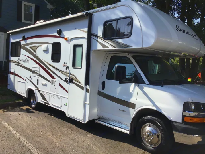 Lady Skipper, awning retracted.. Forest River Sunseeker 2500TSC 2016