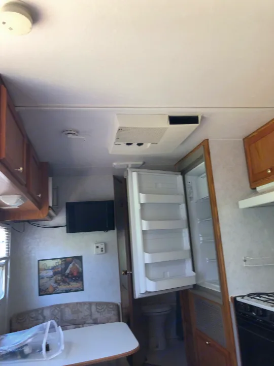 Shasta Flyte 2000