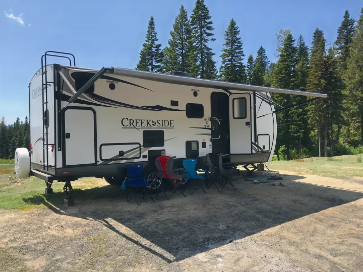 Outdoors Rv Manufacturing Creek Side 2016