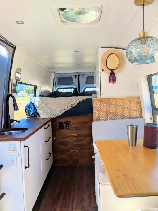 Freightliner Sprinter 170" wheelbase high roof 2010