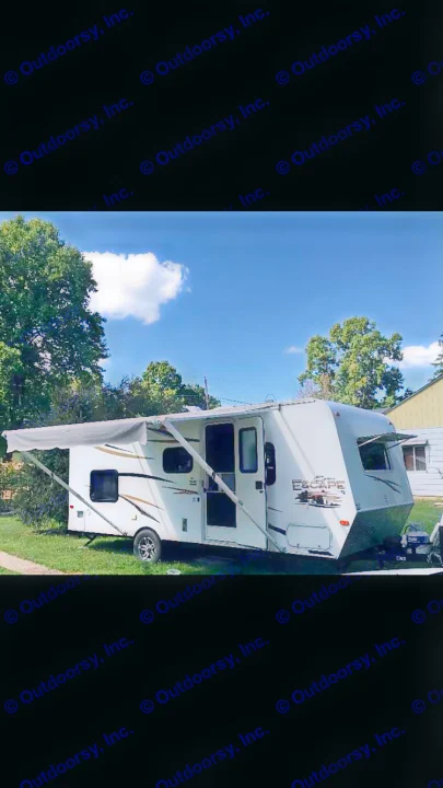 Camper has Slide out as well.!. K-Z Manufacturing Spree Escape 2014