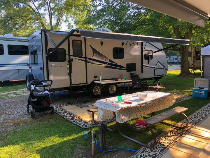 Coachmen Apex 2018