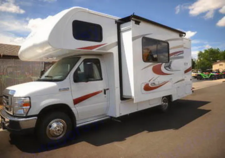 Forest River Sunseeker 2016