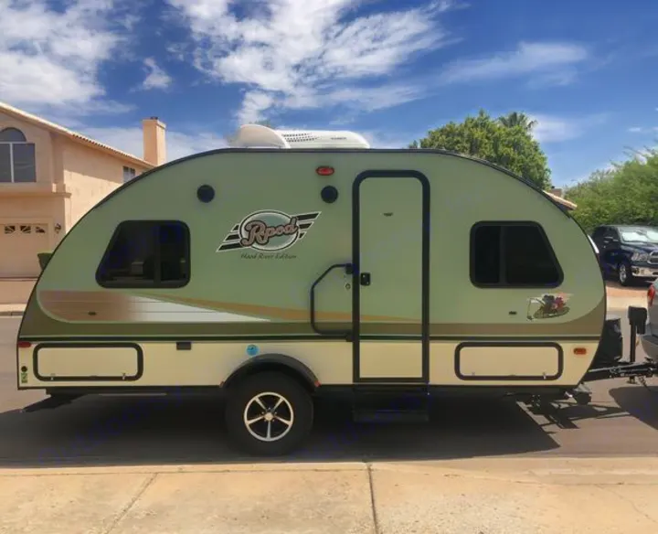 Your little piece of heaven!. Forest River R-Pod 2015