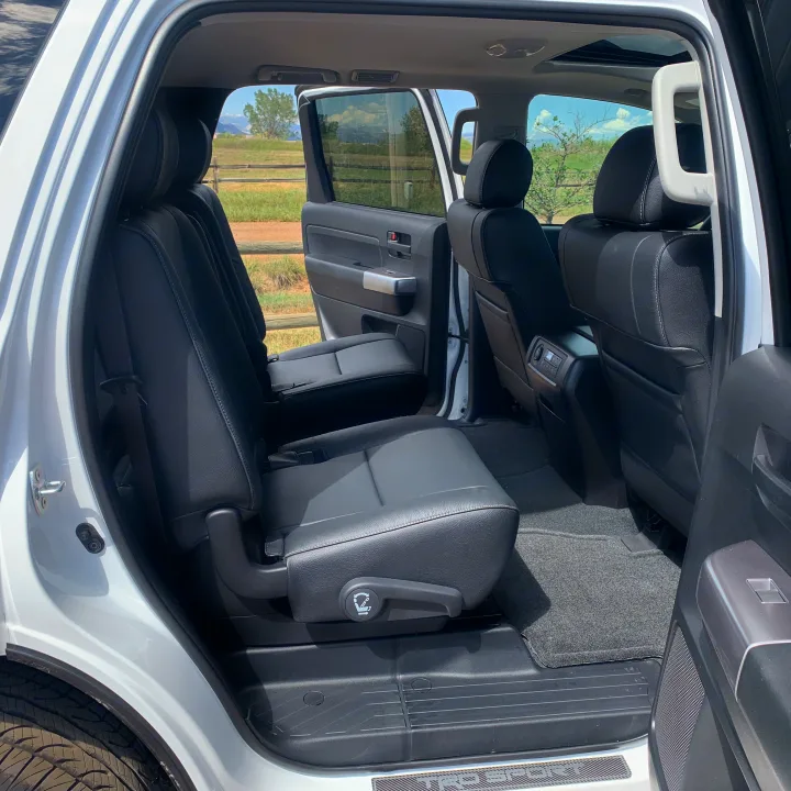 Toyota Sequoia 2019