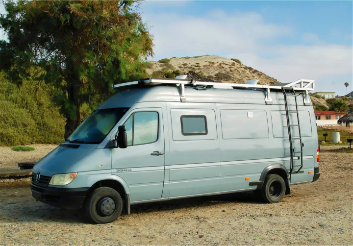 Dodge Sprinter Van 2005