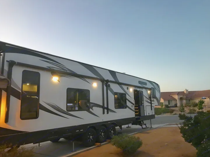 Genesis Supreme Rv Genesis Supreme 2018