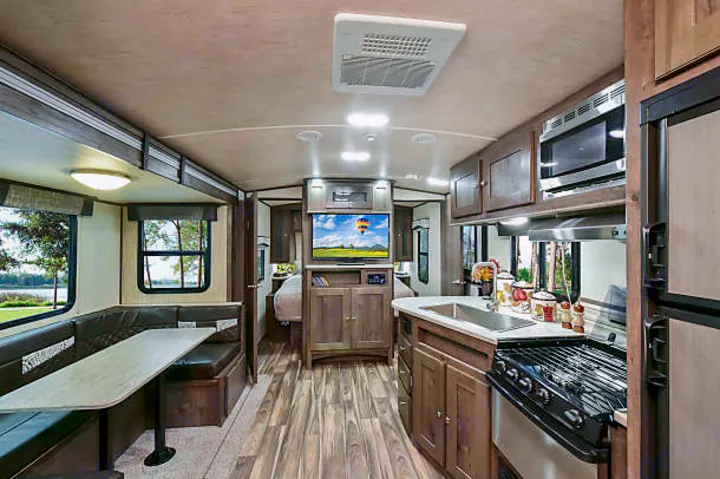 Cruiser Rv Corp Cruiser 2017