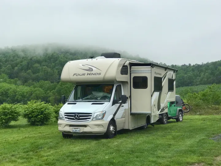 Stay at a Winery. Thor Motor Coach Four Winds 2019