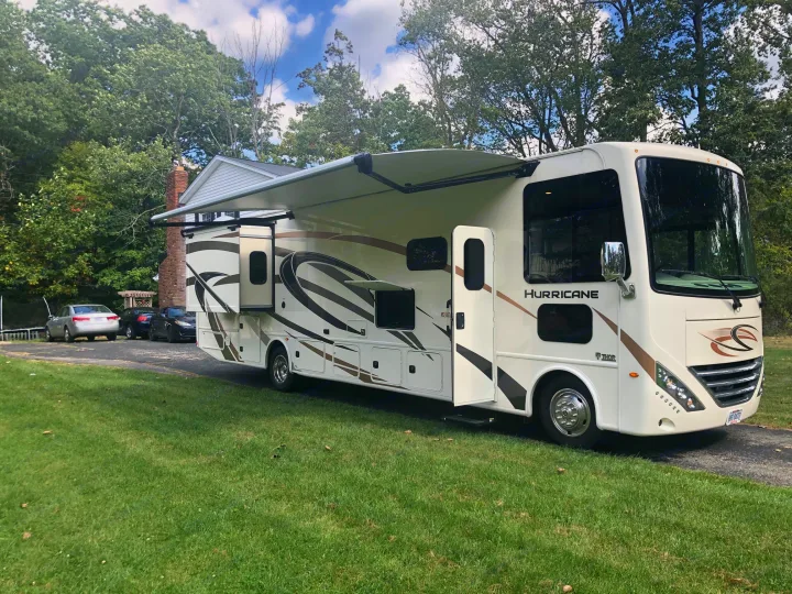 Automatic Awning with Automatic Retraction when Windy. Thor Motor Coach Hurricane 2019