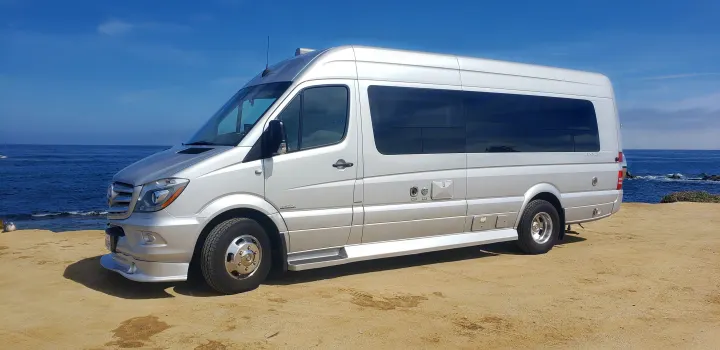 Pacific Coast Highway Adventure in Style. Midwest Automotive Designs Weekender 2017