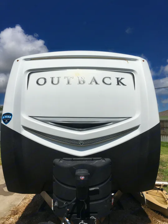 Front of unit.. Keystone Outback 2018