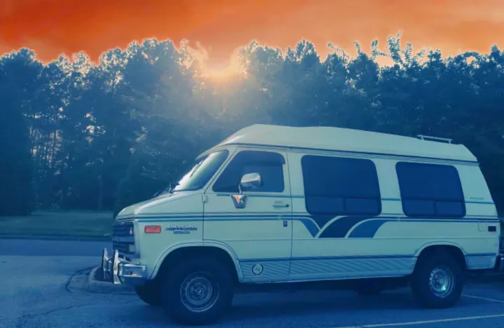 G20 Van  ready to stealth stay wherever your heart desires!. Chevrolet G20 1994