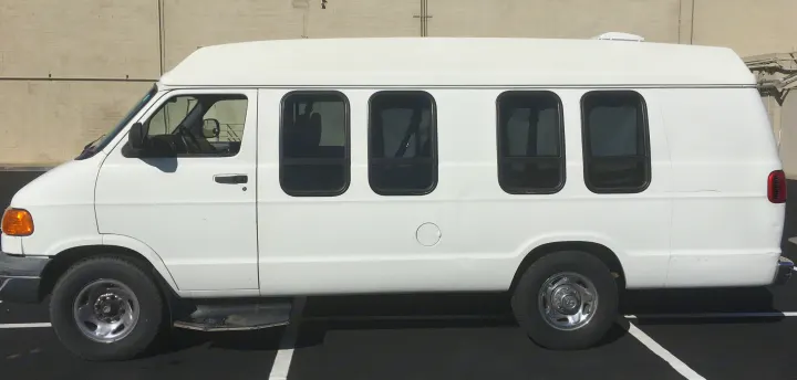 Driver side profile.  . Dodge Ram Van 3500 2000
