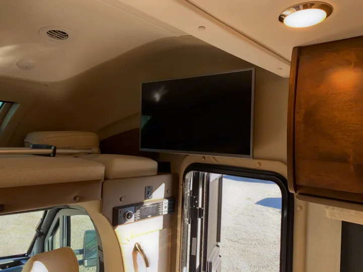 Tiffin Motorhomes Wayfarer 2020