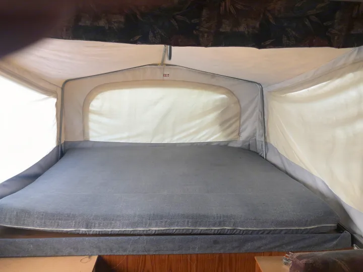 Full Size bed . Jayco Eagle 2001