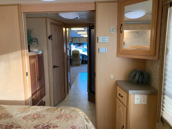 Coachmen Encore 2006