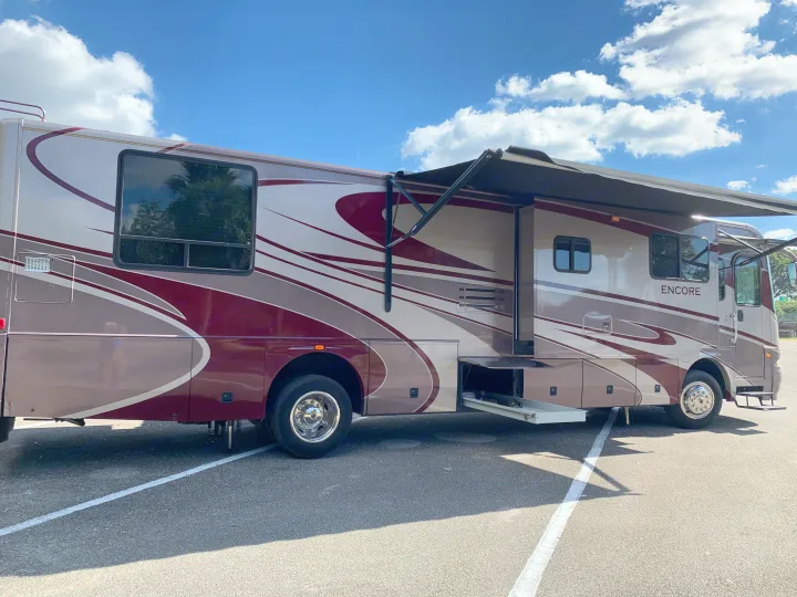 Coachmen Encore 2006