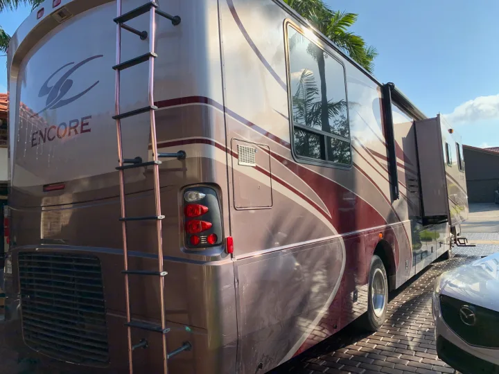 Coachmen Encore 2006
