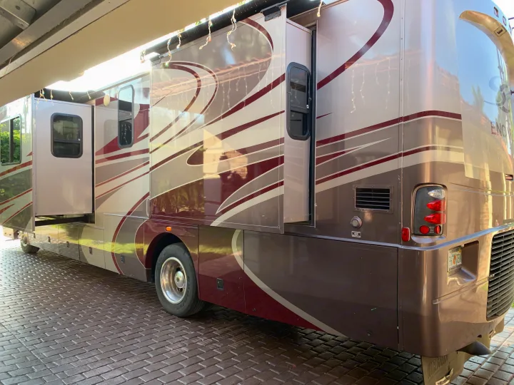 Coachmen Encore 2006