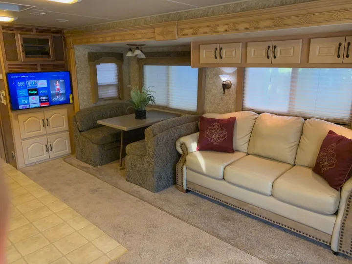 Coachmen Encore 2006