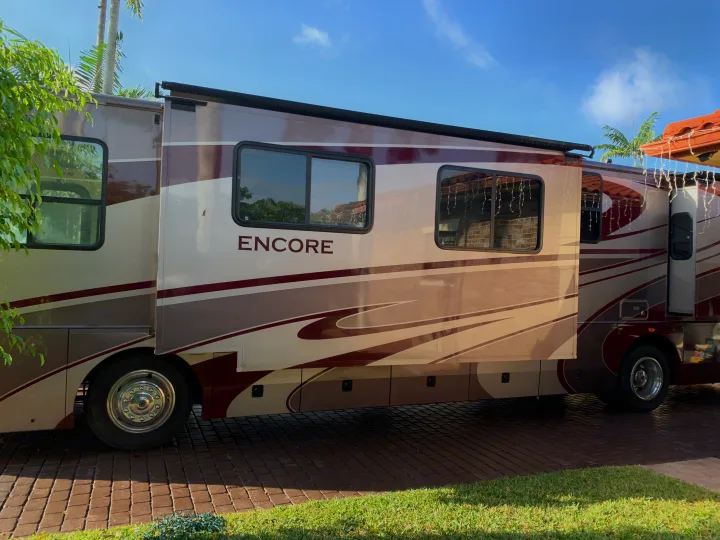 Coachmen Encore 2006
