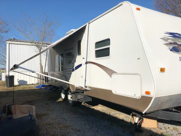 Copper Canyon 25’ Sprinter tow behind.. Free Spirit Other 2006