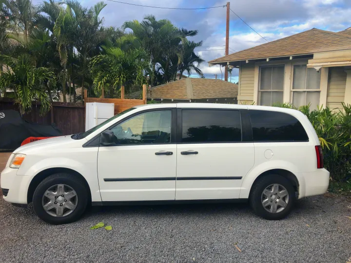 Enjoy Maui in comfort! Sweet camper van available to cruise the islands best spots! Reliable, Clean & Cozy! . Dodge Other 2010
