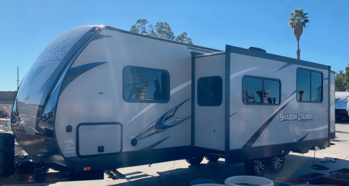 Grey Shadow Cruiser travel trailer with slide-out extended, an ideal RV rental for spacious adventures.. Cruiser Rv Corp Shadow Cruiser 2019