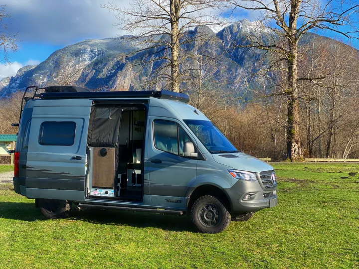 Winnebago Mercedes Sprinter 2020