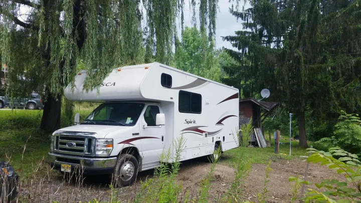 Parked in the Fingerlakes, NY.. Itasca Spirit 2015