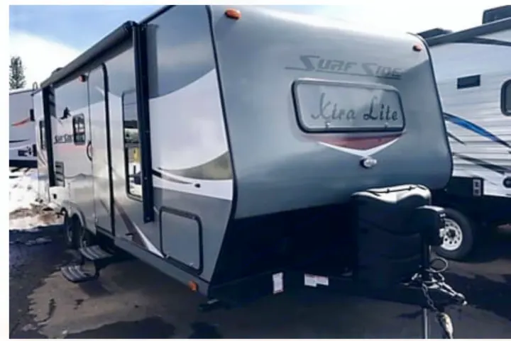 Pacific Coachworks Elite 2017