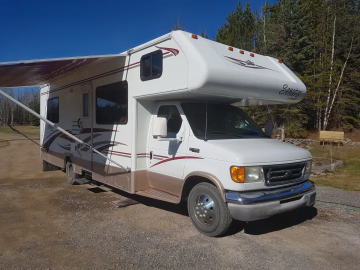 Triple E Senator 2003